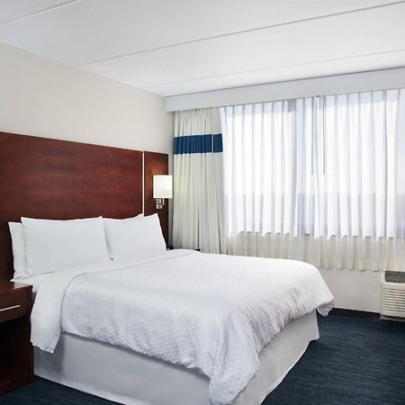 Four Points By Sheraton Fort Lauderdale Airport/Cruise Port Esterno foto