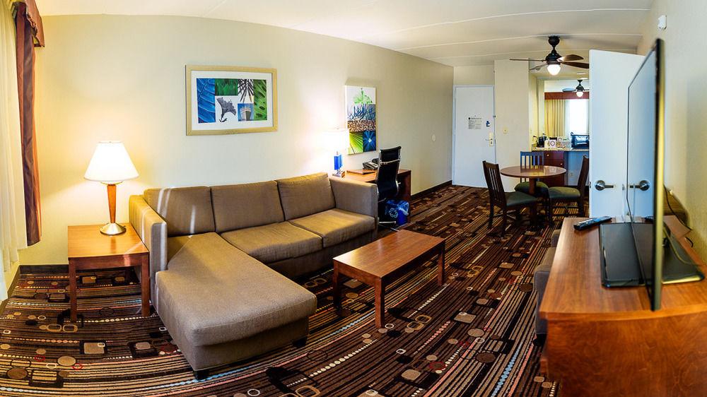 Four Points By Sheraton Fort Lauderdale Airport/Cruise Port Esterno foto