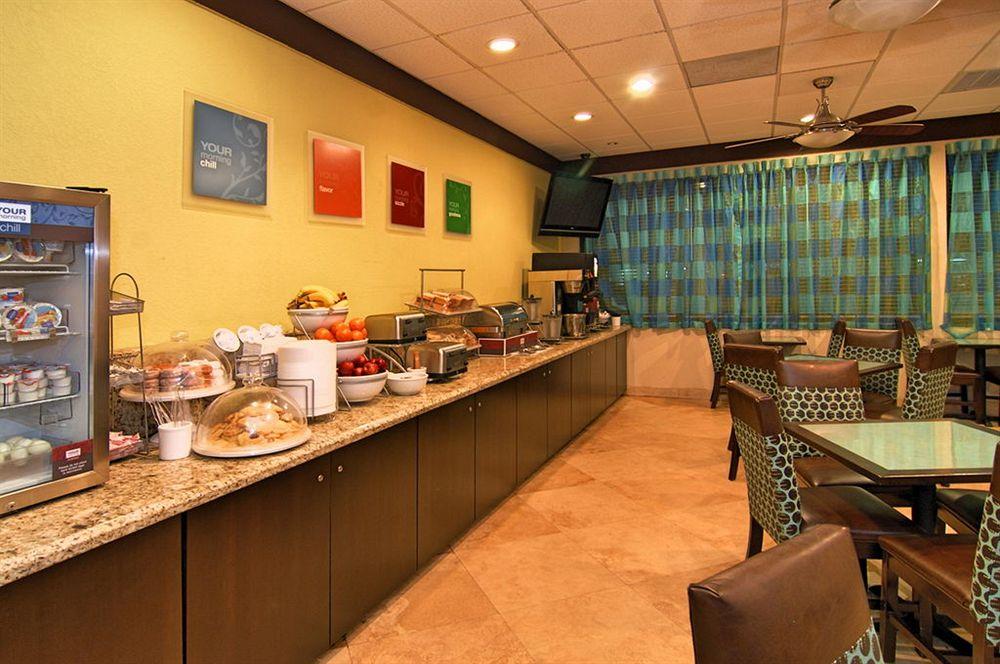Four Points By Sheraton Fort Lauderdale Airport/Cruise Port Esterno foto